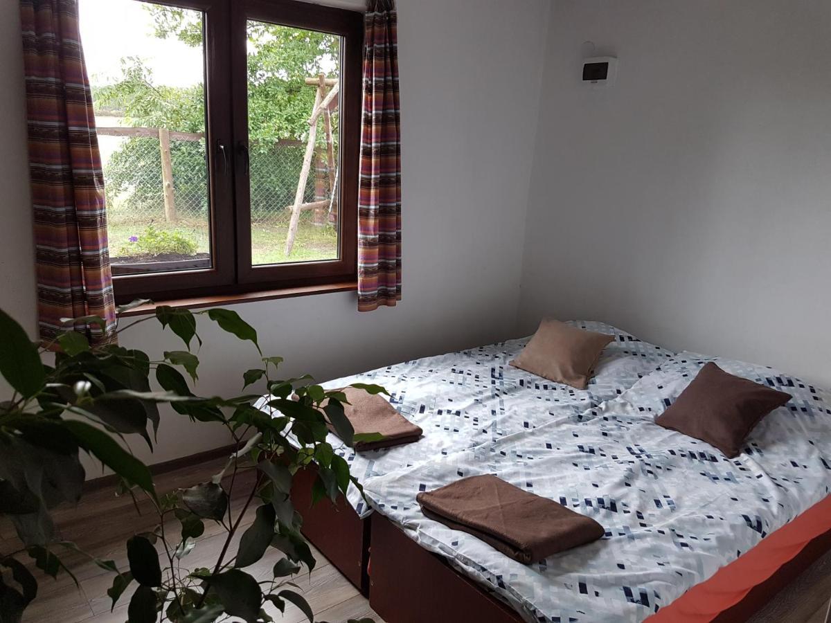 Chatki U Patki Lebieniec Exteriör bild