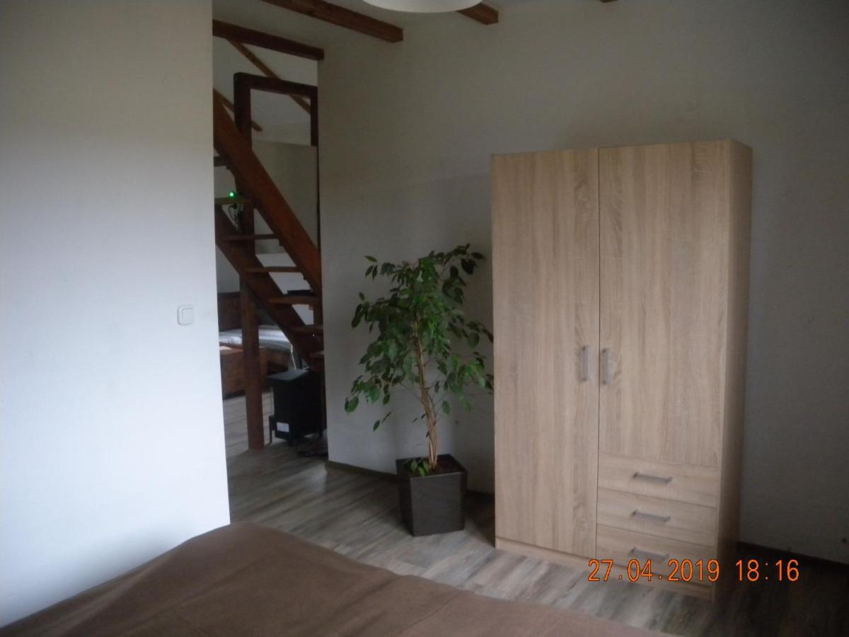 Chatki U Patki Lebieniec Exteriör bild